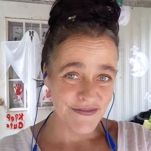 Meet your Posher, Kathleen